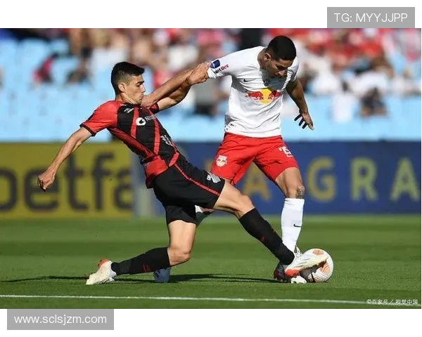 海伦芬战术调整见成效,新赛季表现稳健引发关注 海伦芬战术调整见成效,新赛季表现稳健引发关注