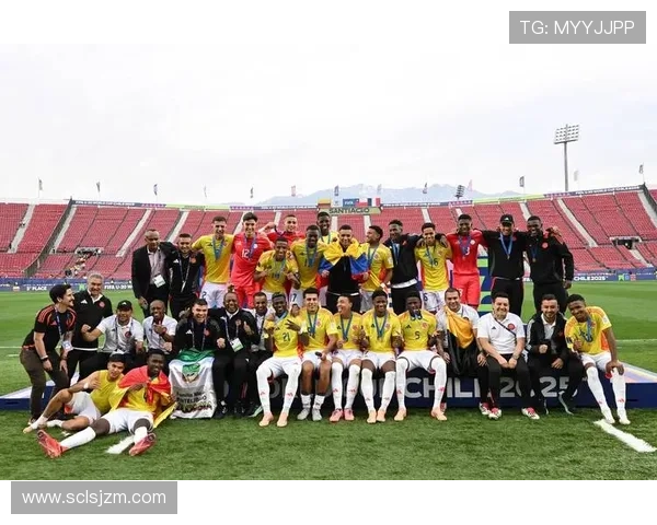 哥伦比亚队高压逼抢战术在世界杯预选赛中表现稳健，助力球队取得关键胜利